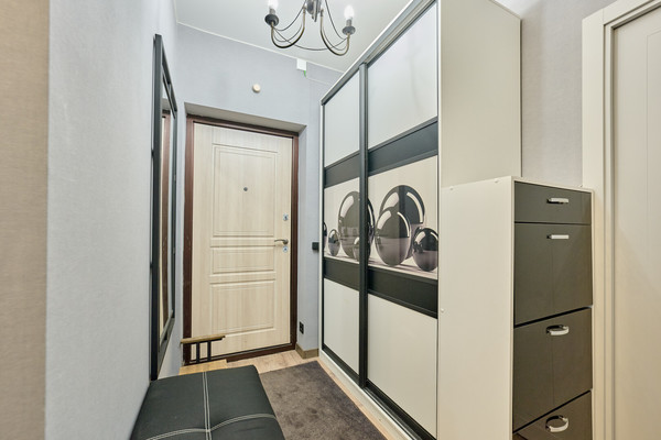 Продам трехкомнатную (3-комн.) квартиру, Уинская ул, 66, Пермь г