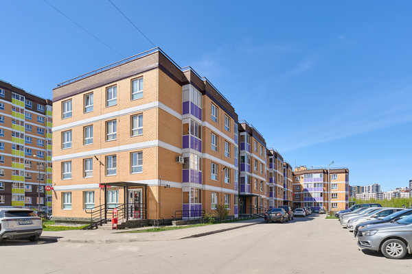 Продам трехкомнатную (3-комн.) квартиру, Уинская ул, 66, Пермь г