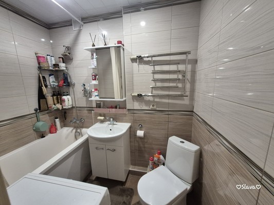 Продам двухкомнатную (2-комн.) квартиру, Льва Толстого ул, 3кА, Люберцы г