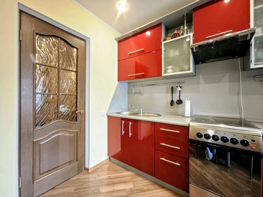 Продам двухкомнатную (2-комн.) квартиру, Свердлова ул, 39, Ишим г