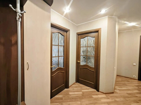 Продам двухкомнатную (2-комн.) квартиру, Свердлова ул, 39, Ишим г