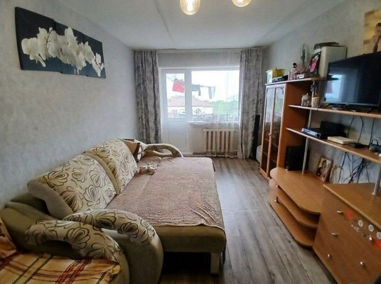 Продам трехкомнатную (3-комн.) квартиру, Морская ул, 5, Дунай п