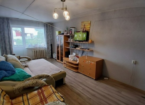 Продам трехкомнатную (3-комн.) квартиру, Морская ул, 5, Дунай п