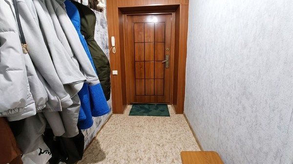 Продам трехкомнатную (3-комн.) квартиру, Морская ул, 5, Дунай п