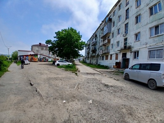 Продам трехкомнатную (3-комн.) квартиру, Морская ул, 5, Дунай п