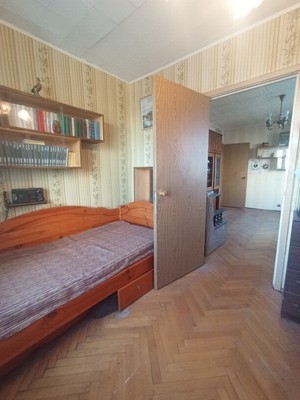 Продам двухкомнатную (2-комн.) квартиру, Дмитровка Б. ул, 58/2, Москва г