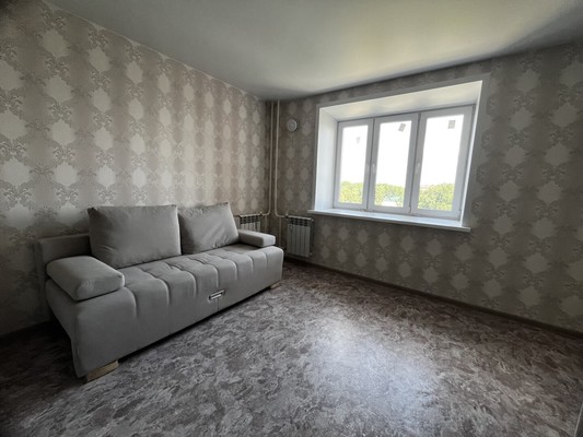 Продам однокомнатную (1-комн.) квартиру, Липовая ул, 10, Семеновка с