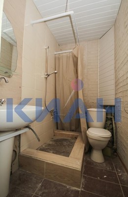 Продам двухкомнатную (2-комн.) квартиру, Пирогова ул, 1, Красноярск г
