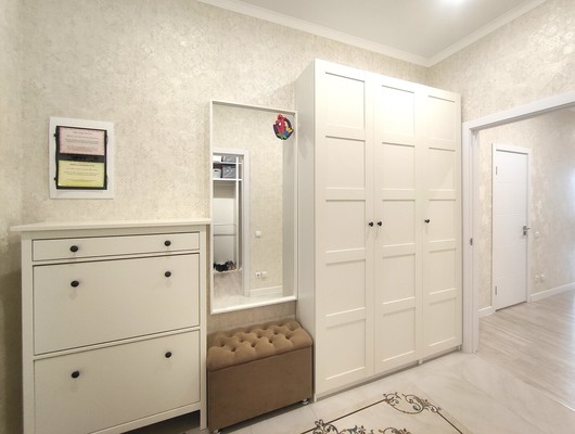 Продам трехкомнатную (3-комн.) квартиру, Дубравная ул, 28б, Казань г