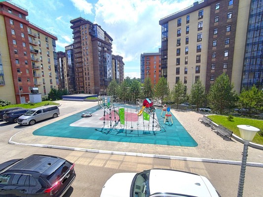 Продам трехкомнатную (3-комн.) квартиру, Дубравная ул, 28б, Казань г