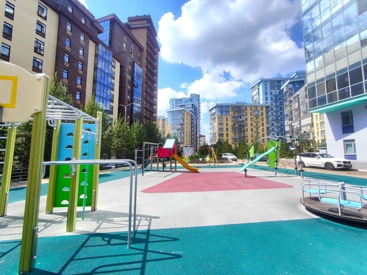 Продам трехкомнатную (3-комн.) квартиру, Дубравная ул, 28б, Казань г