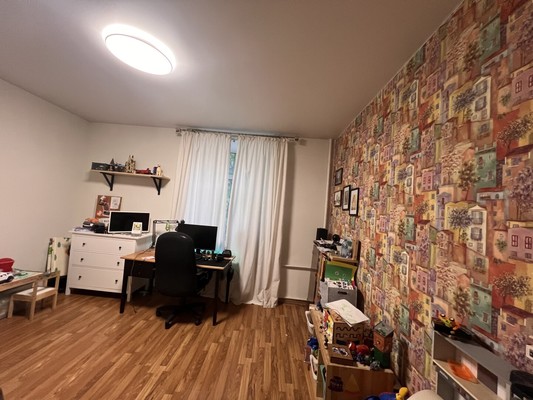 Продам двухкомнатную (2-комн.) квартиру, Октябрьская ул, 5, Красногорск г