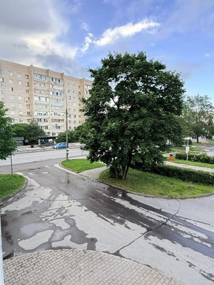 Продам трехкомнатную (3-комн.) квартиру, Псковская ул, 25, Великий Новгород г