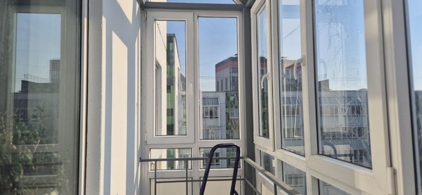 Продам однокомнатную (1-комн.) квартиру, Голландская (Янила Кантри мкр) ул, 3к1, Янино-1 гп