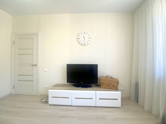 Продам однокомнатную (1-комн.) квартиру, Таманская ул, 121к12, Анапа г