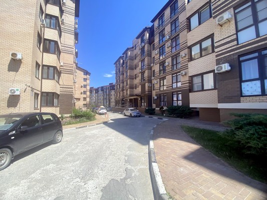 Продам однокомнатную (1-комн.) квартиру, Таманская ул, 121к12, Анапа г