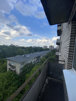 Продам двухкомнатную (2-комн.) квартиру, Славы пр-кт, 24, Санкт-Петербург г