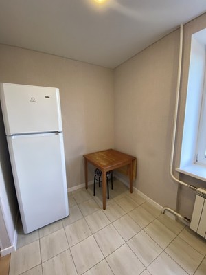 Продам двухкомнатную (2-комн.) квартиру, Славы пр-кт, 24, Санкт-Петербург г
