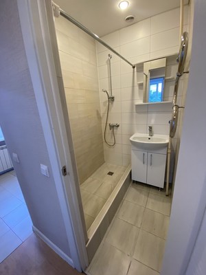 Продам двухкомнатную (2-комн.) квартиру, Славы пр-кт, 24, Санкт-Петербург г
