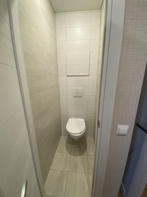 Продам двухкомнатную (2-комн.) квартиру, Славы пр-кт, 24, Санкт-Петербург г