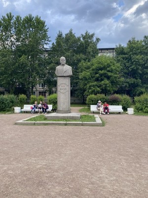 Продам двухкомнатную (2-комн.) квартиру, Славы пр-кт, 24, Санкт-Петербург г