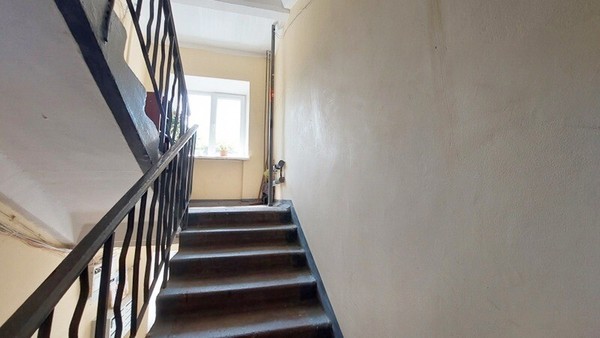 Продам двухкомнатную (2-комн.) квартиру, Зур Урам ул, 11, Казань г