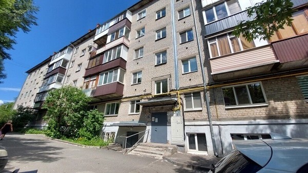 Продам двухкомнатную (2-комн.) квартиру, Зур Урам ул, 11, Казань г