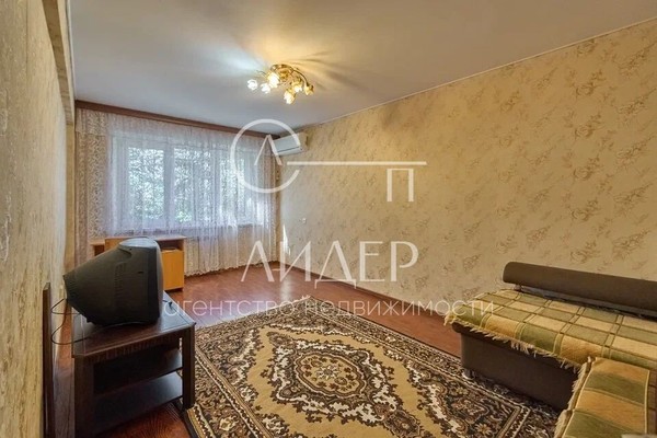 Продам трехкомнатную (3-комн.) квартиру, Бытха (Хостинский р-н) ул, 53, Сочи г