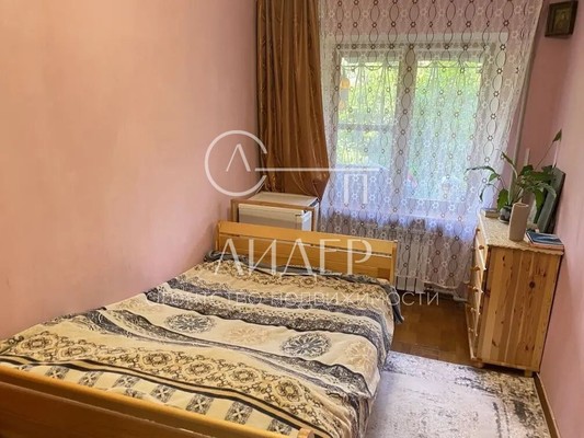 Продам двухкомнатную (2-комн.) квартиру, Чайковского (Центральный р-н) ул, 13, Сочи г