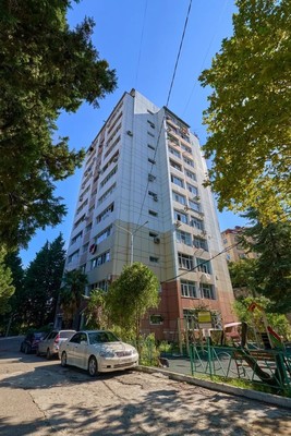 Продам трехкомнатную (3-комн.) квартиру, Донская (Центральный р-н) ул, 31, Сочи г