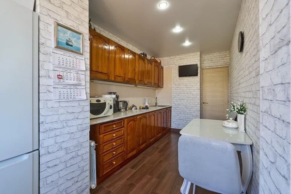 Продам трехкомнатную (3-комн.) квартиру, Донская (Центральный р-н) ул, 31, Сочи г
