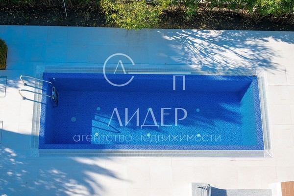 Продам коттедж, Курортный (Хостинский р-н) пр-кт, 81/2, Сочи г, 0 км от города