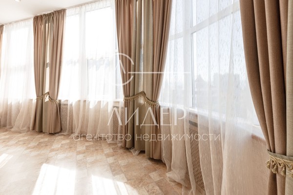 Продам трехкомнатную (3-комн.) квартиру, Депутатская (Хостинский р-н) ул, 9, Сочи г