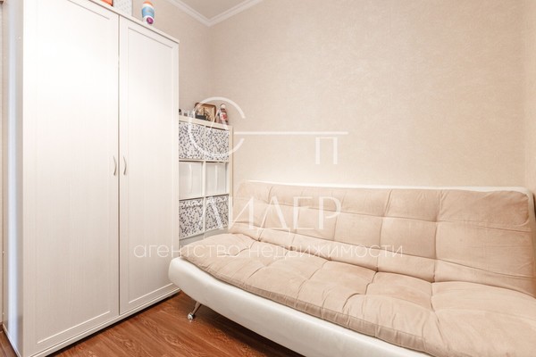 Продам трехкомнатную (3-комн.) квартиру, Депутатская (Хостинский р-н) ул, 9, Сочи г