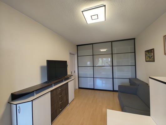 Продам двухкомнатную (2-комн.) квартиру, Карельская ул, 1, Костомукша г