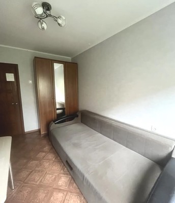 Продам трехкомнатную (3-комн.) квартиру, Красноармейская ул, 19, Раменское г