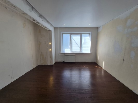 Продам трехкомнатную (3-комн.) квартиру, Мира ул, 19, Костомукша г
