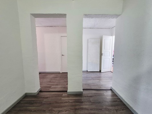 Продам трехкомнатную (3-комн.) квартиру, Мира ул, 19, Костомукша г