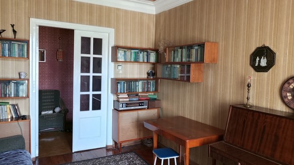 Продам двухкомнатную (2-комн.) квартиру, Первомайский пр-кт, 63, Рязань г