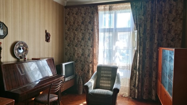 Продам двухкомнатную (2-комн.) квартиру, Первомайский пр-кт, 63, Рязань г