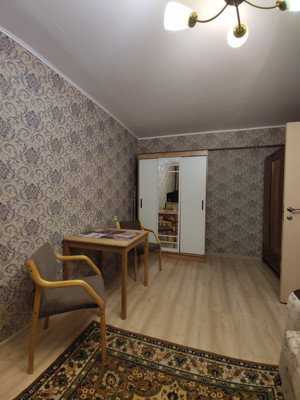 Сдам двухкомнатную (2-комн.) квартиру, Барклая ул, 16к2, Москва г