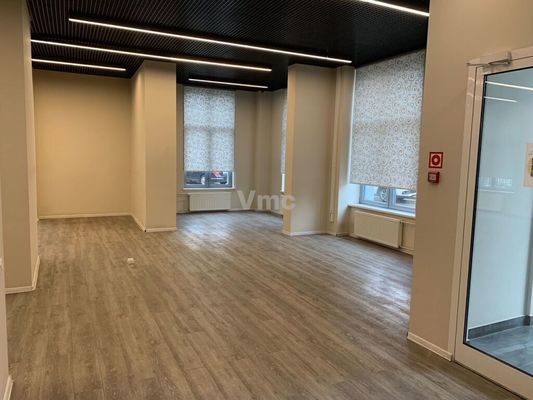 Сдам коммерческое помещение 225 м2, Викторенко ул, 11, Москва г