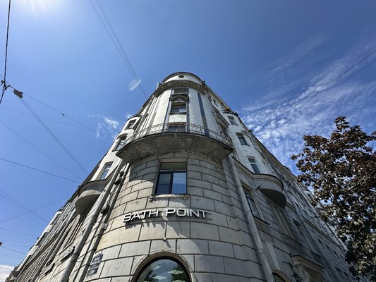 Продам многокомнатную квартиру, 5-я В.О. линия, 64/13А, Санкт-Петербург г