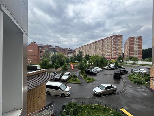 Продам двухкомнатную (2-комн.) квартиру, Фадеева ул, 11, Апрелевка г