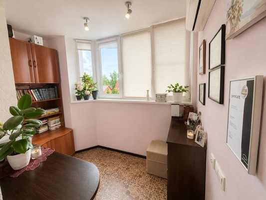 Продам двухкомнатную (2-комн.) квартиру, Фадеева ул, 11, Апрелевка г