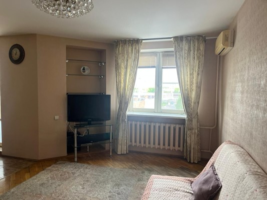 Продам двухкомнатную (2-комн.) квартиру, Строительная ул, 3а, Красногорск г