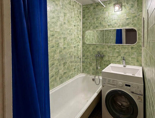 Продам двухкомнатную (2-комн.) квартиру, Павла Корчагина ул, 1, Москва г