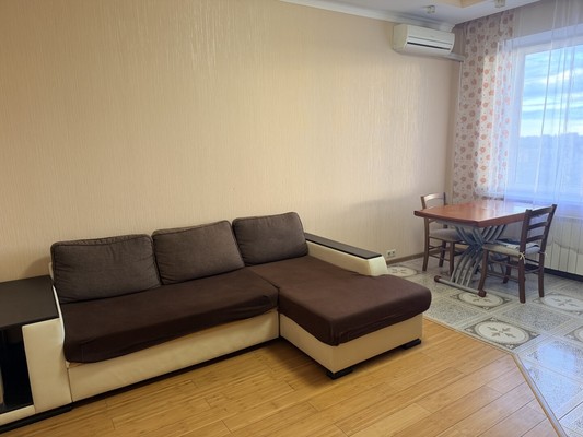 Продам однокомнатную (1-комн.) квартиру, Соловьиная Роща ул, 10, Москва г