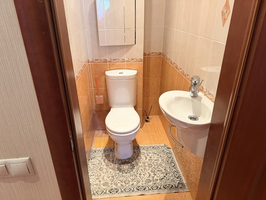 Продам однокомнатную (1-комн.) квартиру, Соловьиная Роща ул, 10, Москва г