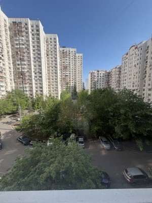 Продам многокомнатную квартиру, Покрышкина ул, 9, Москва г